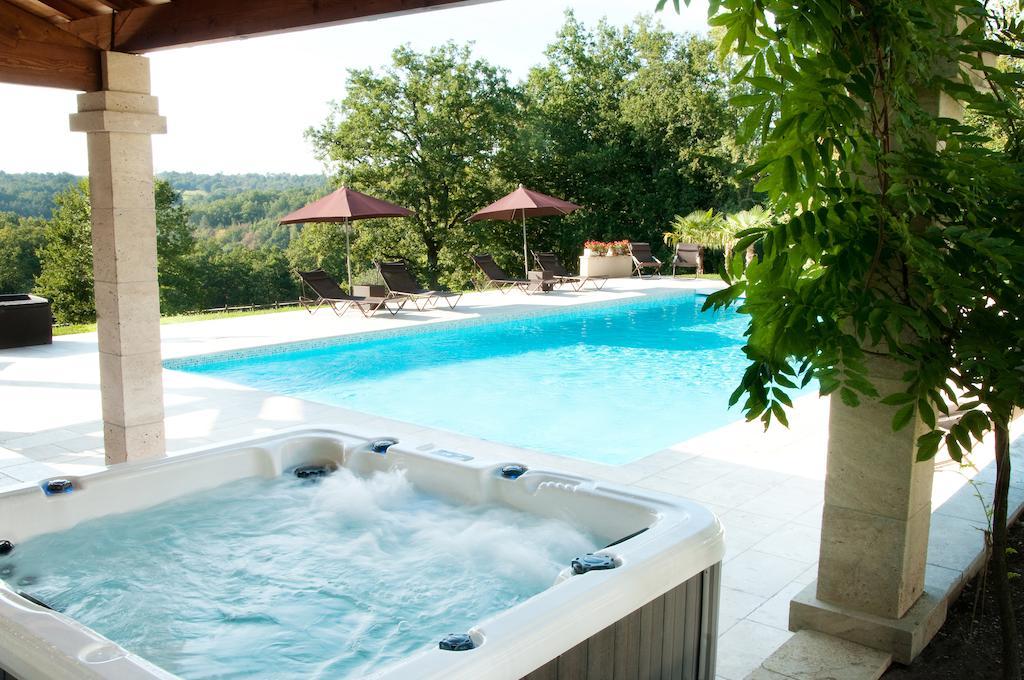 Domaine De La Fauconnie Hotel Campsegret Esterno foto